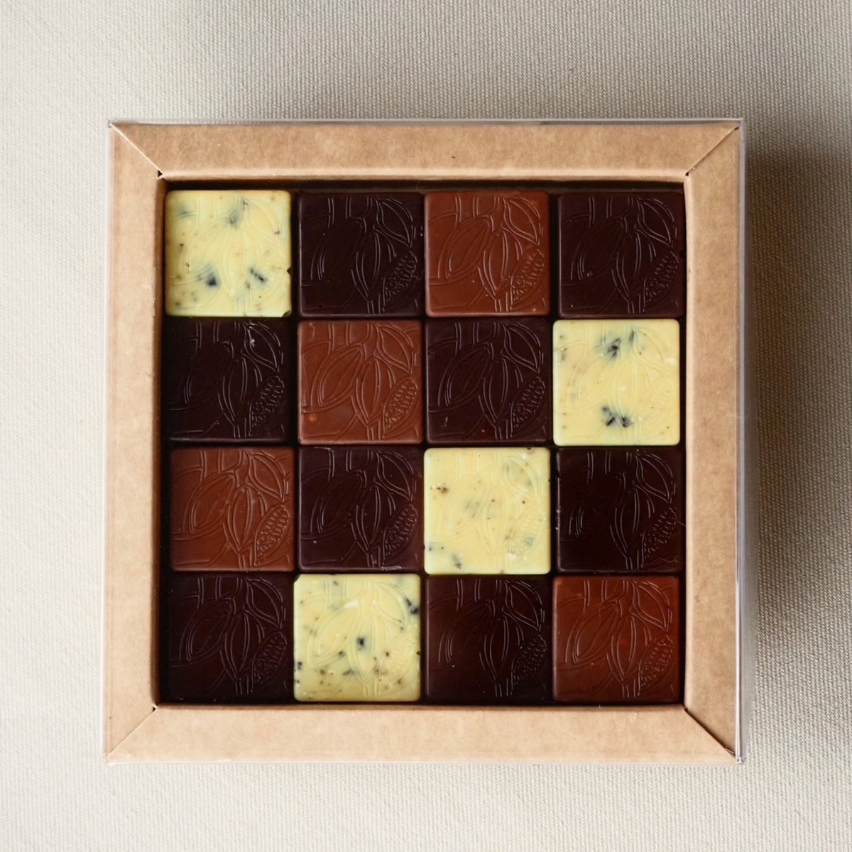 16er Set | Oberlausitzer Edle Schokoladenwürfel | Mischung, 144 g