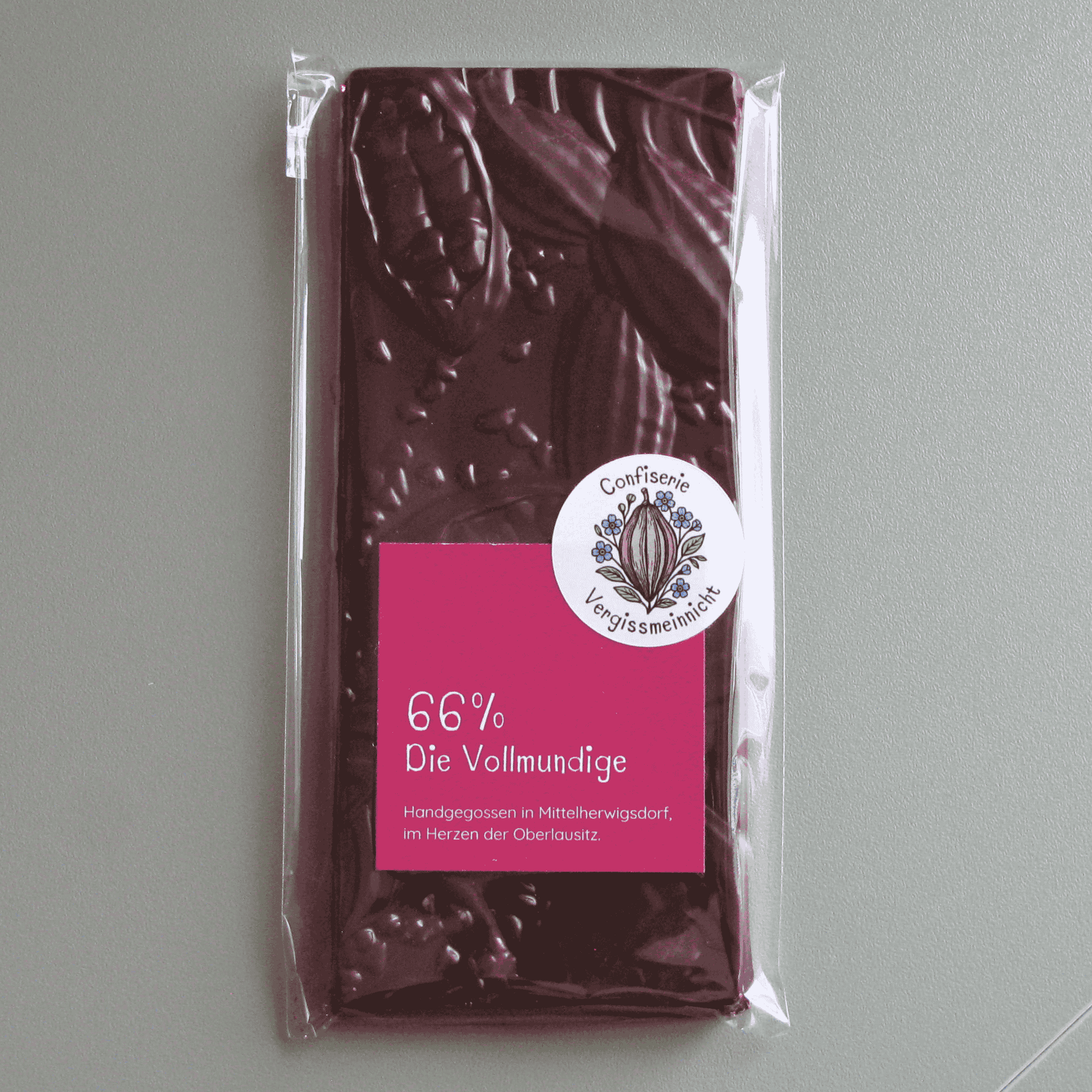 Handgemachte Single-Origin Schokoladentafel Die Vollmundige 66% Kakao aus Bolivien